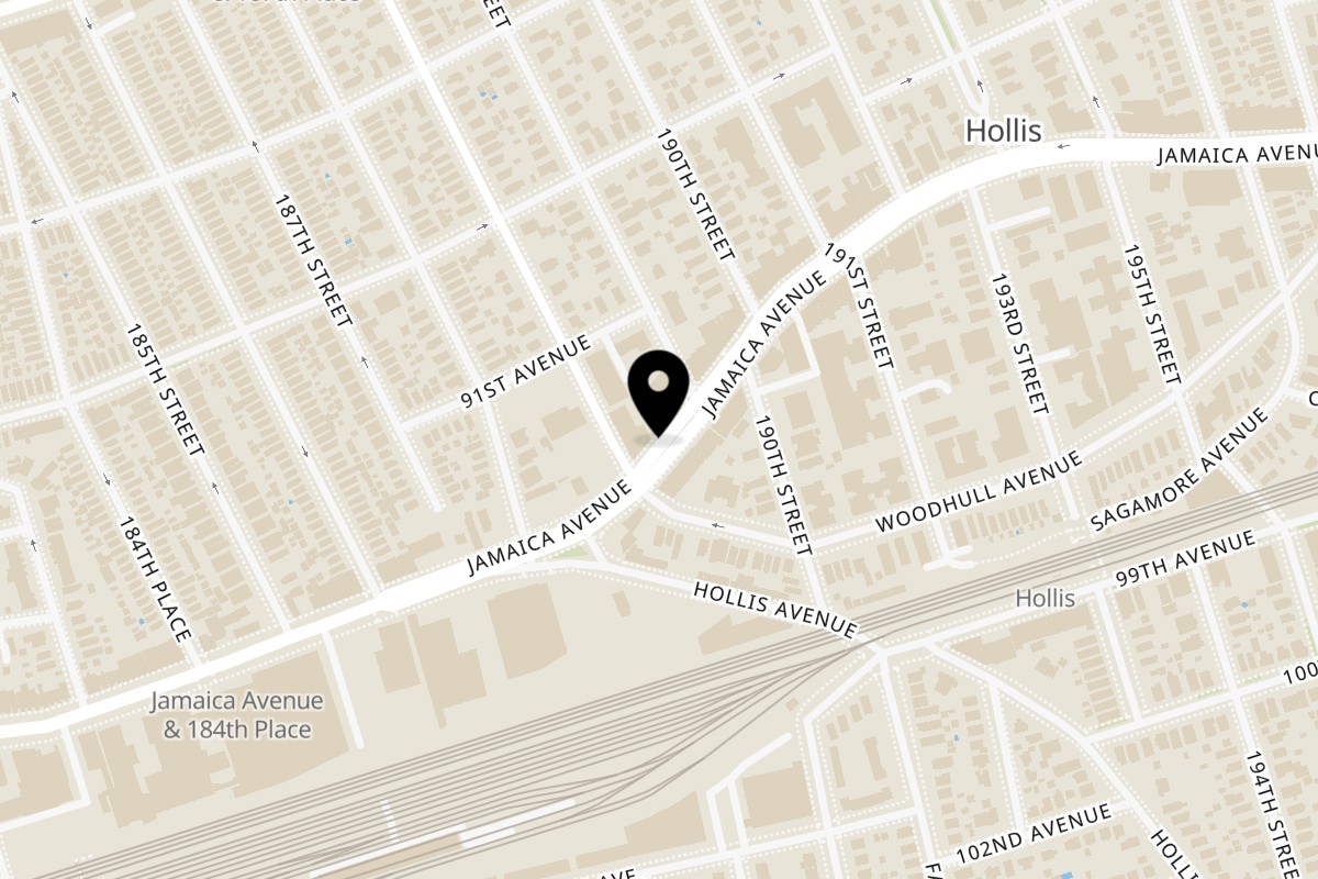 Map showing the location of Crown Fried Chicken (Halal) on 188-03 Jamaica Avenue in Jamaica